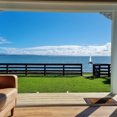 Red Rock Cottage, Beachfront Luxury Clarks Beach Εξωτερικό φωτογραφία