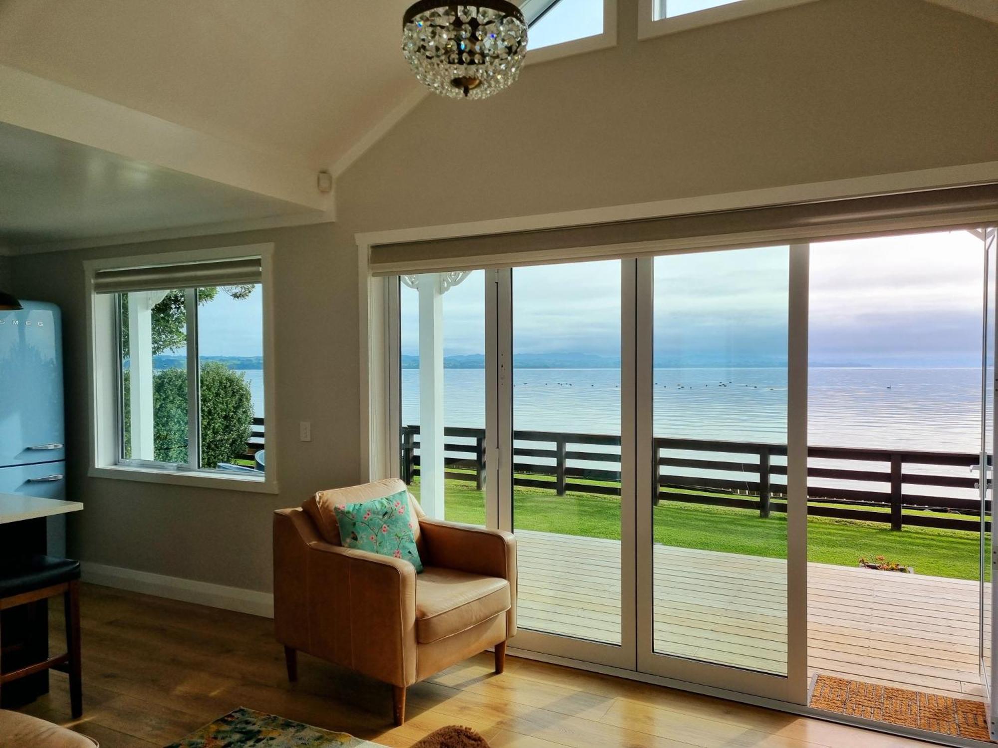 Red Rock Cottage, Beachfront Luxury Clarks Beach Εξωτερικό φωτογραφία
